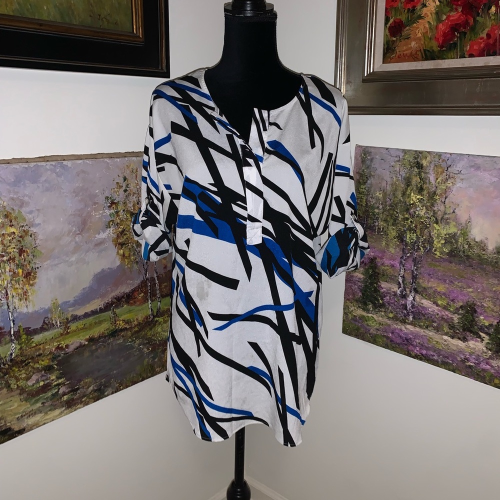 🌹 NY&CO blouse size M
